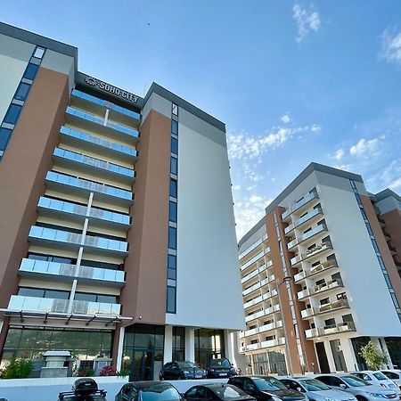 Апартаменты Soho City Studio M&S Бар Экстерьер фото